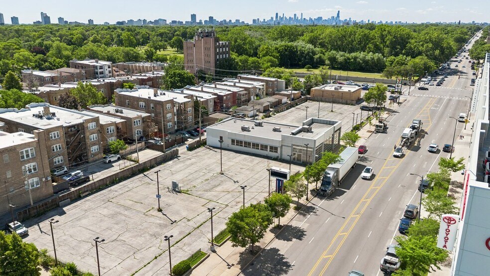 More Photos Of 6017-6057 N Western Ave, Chicago Auto Dealership For Sale