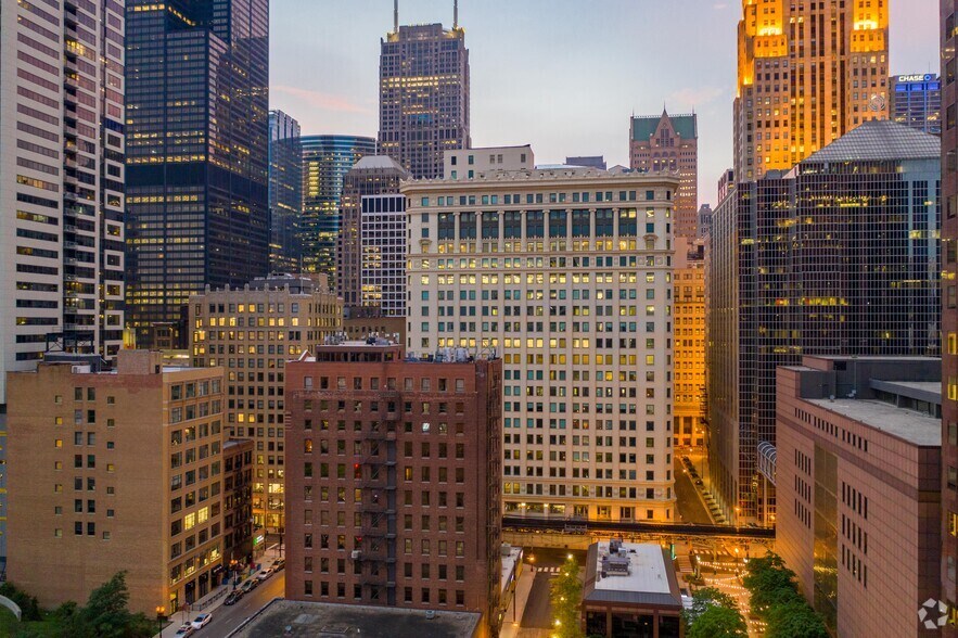 More Photos Of 175 W Jackson Blvd, Chicago Office For Lease