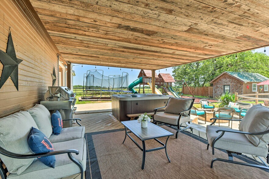 More Photos Of 3112 Sunset School Rd, Sunset Land For Sale