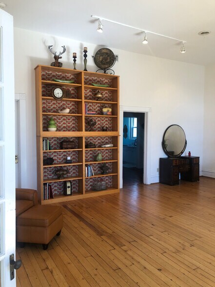 More Photos Of 208-214 Main St, Toronto Storefront Retail Residential For Sale