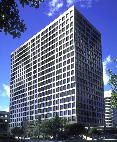 More Photos Of 1901 Avenue of the Stars, Los Angeles Office For Lease