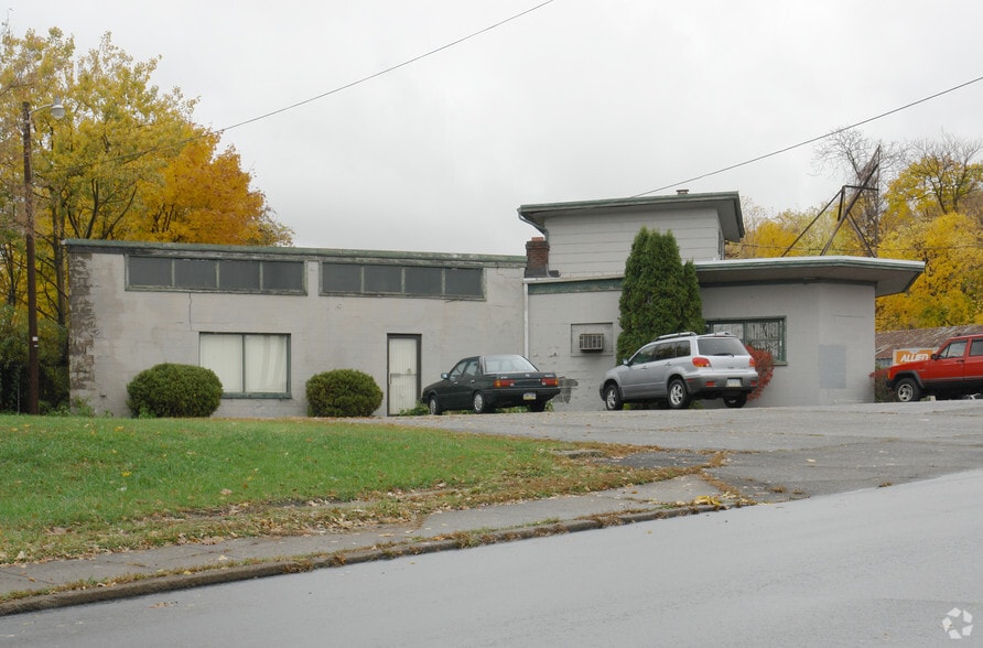 Primary Photo Of 211 Birch St, Scranton Warehouse For Lease