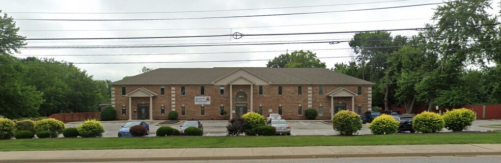 More Photos Of 1637 W County Line Rd, Greenwood Office For Lease