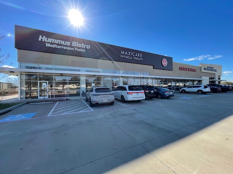 More Photos Of 7910 W Grand Parkway S, Richmond Storefront Retail Office For Lease