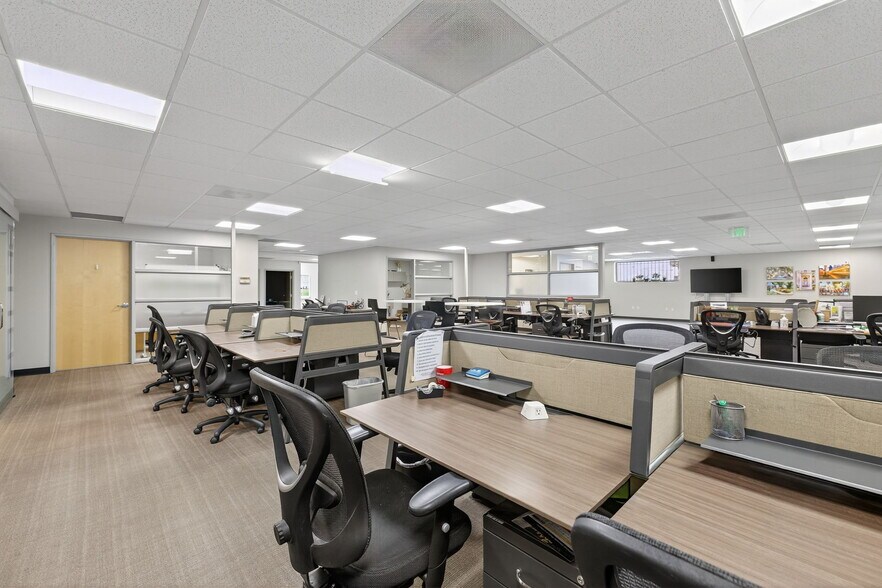 More Photos Of 1817-1819 K St, Sacramento Office For Lease