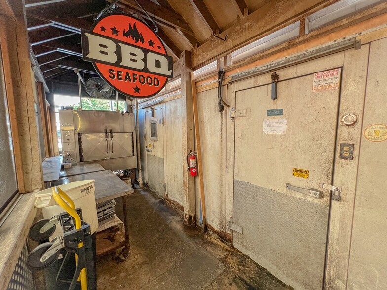 More Photos Of 404 Southard St, Key West Restaurant For Sale