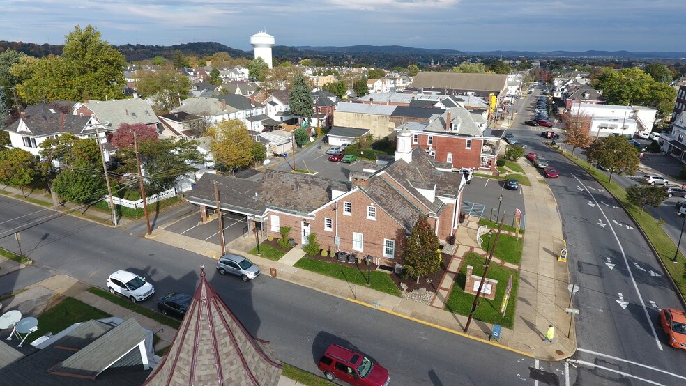 More Photos Of 1733 Washington Blvd, Easton Office For Sale