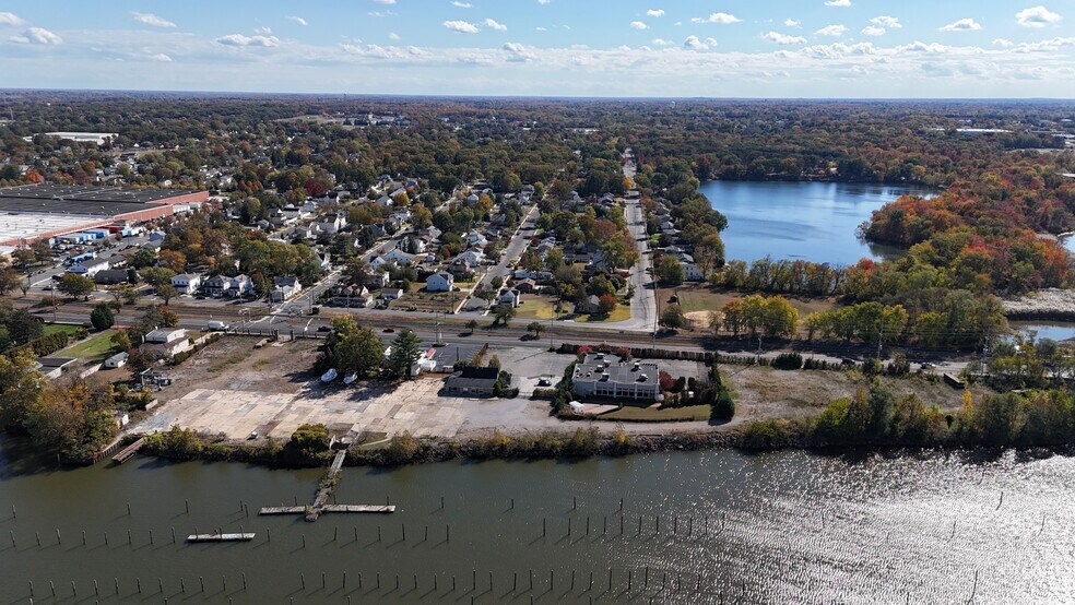 More Photos Of 61 Saint Mihiel Dr, Delran Marina For Sale