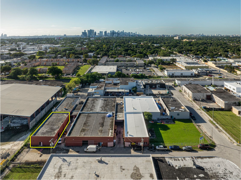 More Photos Of 98 NE 74th St, Miami Warehouse For Sale