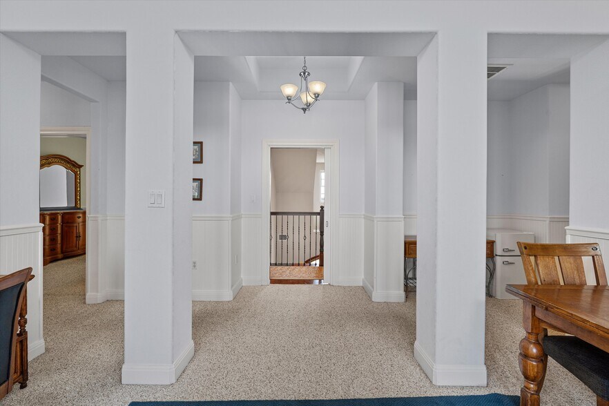 More Photos Of 1092 FM 3000, Elgin Specialty For Sale