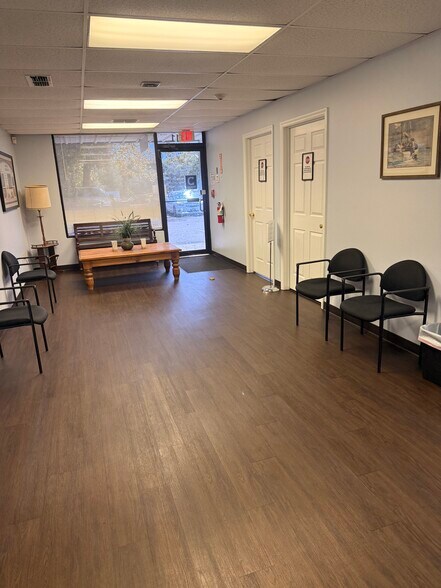 More Photos Of 1611 Jaydell Cir, Tallahassee Office For Lease