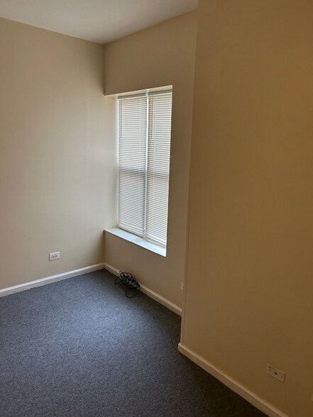 More Photos Of 5840 S King Dr, Chicago Apartments For Sale