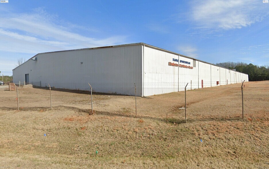 Primary Photo Of 50 Iron Gate Rd, Clarksville Manufacturing For Lease