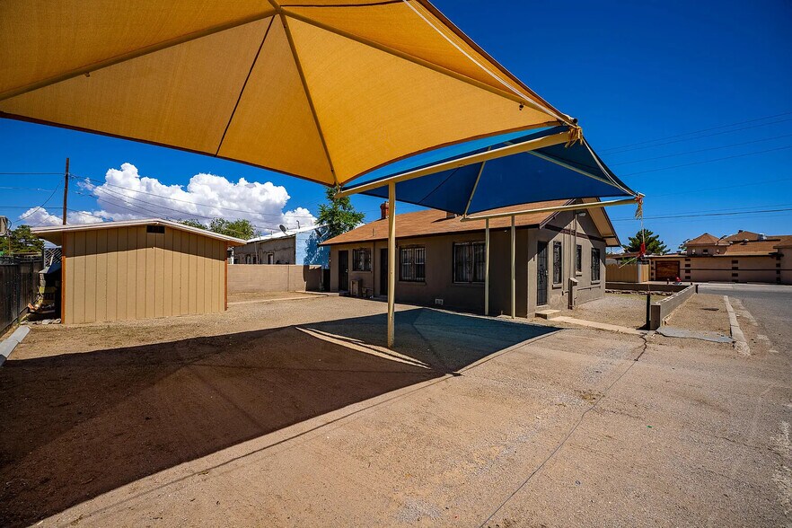 More Photos Of 100 E Washington St, Anthony Office For Sale