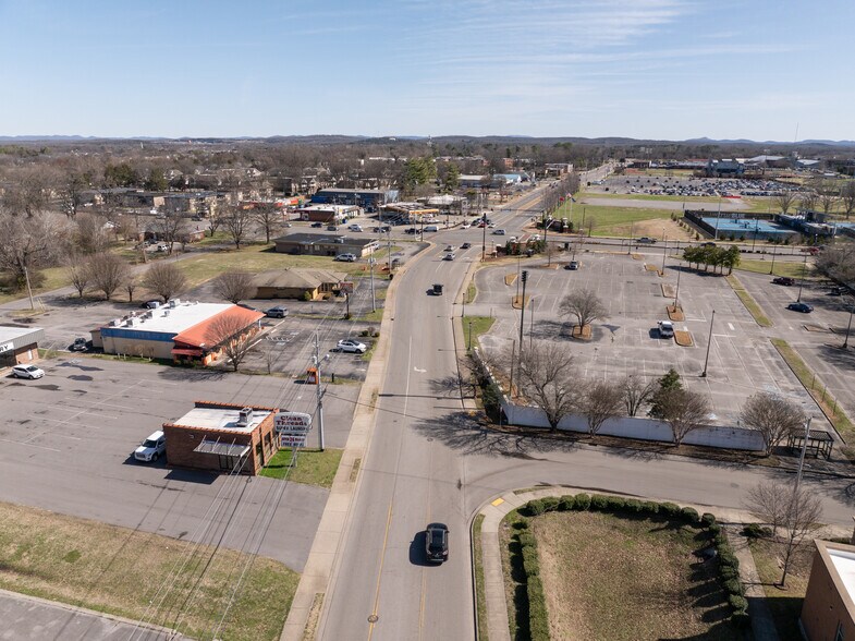 More Photos Of 1111 Greenland Dr, Murfreesboro Restaurant For Sale