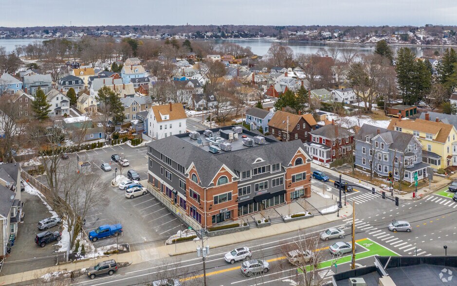 More Photos Of 331 Lafayette St, Salem Storefront Retail Office For Lease