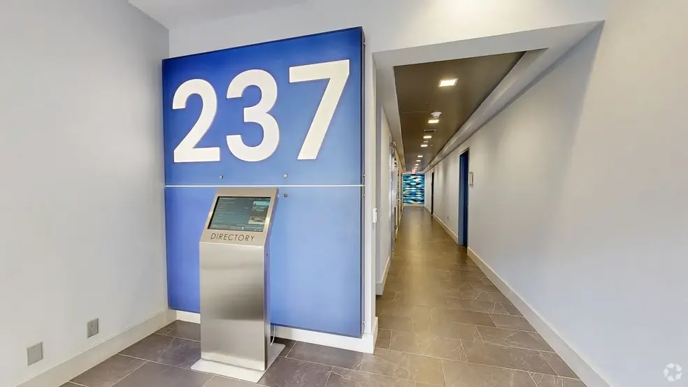More Photos Of 235-237 Mamaroneck Ave, White Plains Office For Lease
