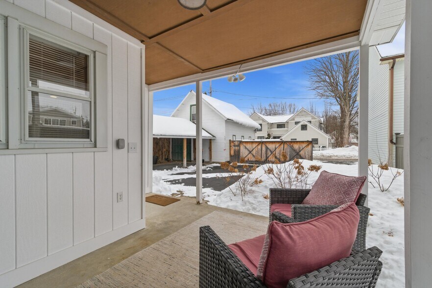 More Photos Of 149 Union Ave, Saratoga Springs Hospitality For Sale