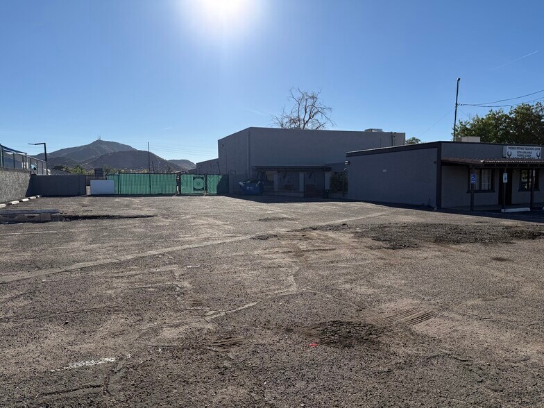 More Photos Of 10729 N 19th Ave, Phoenix Warehouse For Sale