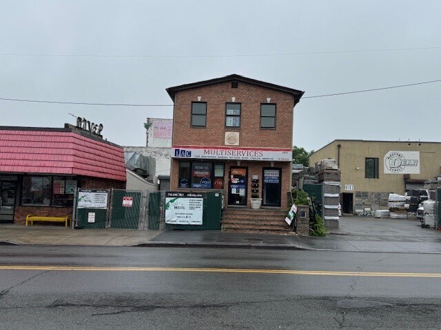 More Photos Of 149-07 14th Ave, Whitestone Storefront Retail Office For Lease