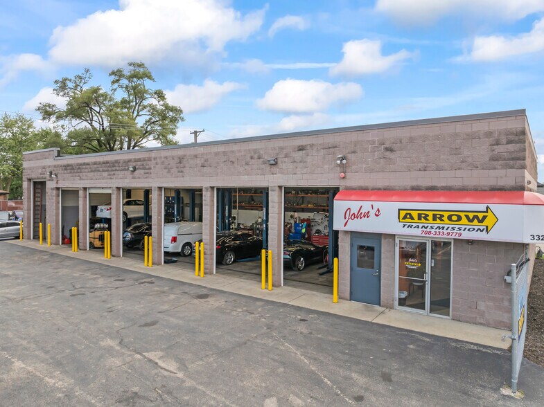 More Photos Of 332 E 159th St, Harvey Auto Repair For Sale