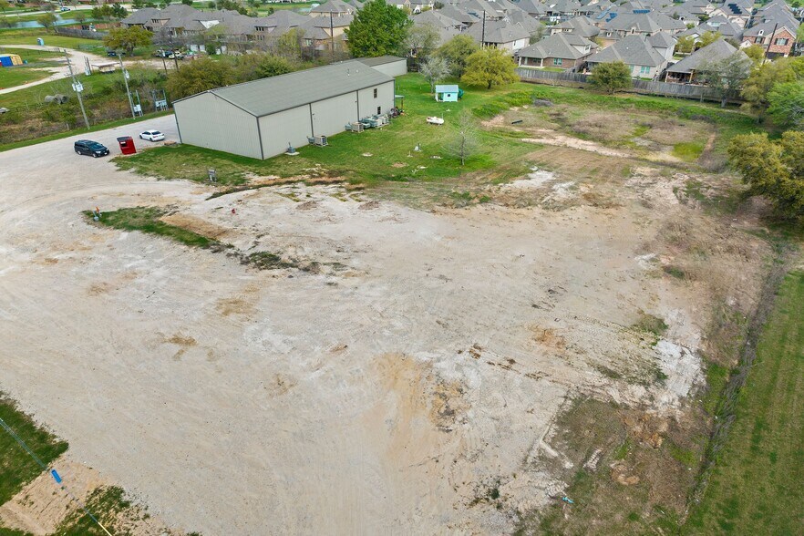 More Photos Of 20204 Schiel Rd, Cypress Warehouse For Sale