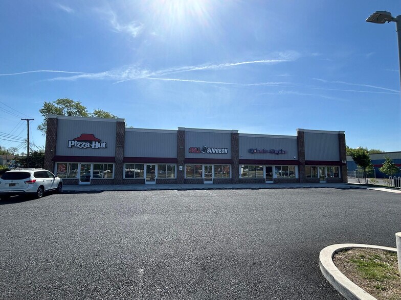 Primary Photo Of 515 S Dupont Hwy, Dover General Retail For Lease