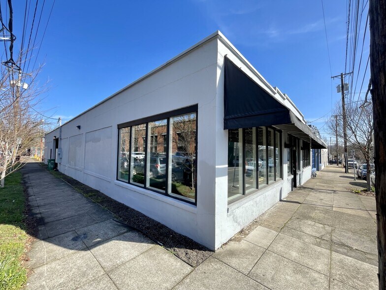 More Photos Of 601 SE Clay St, Portland Light Manufacturing For Sale