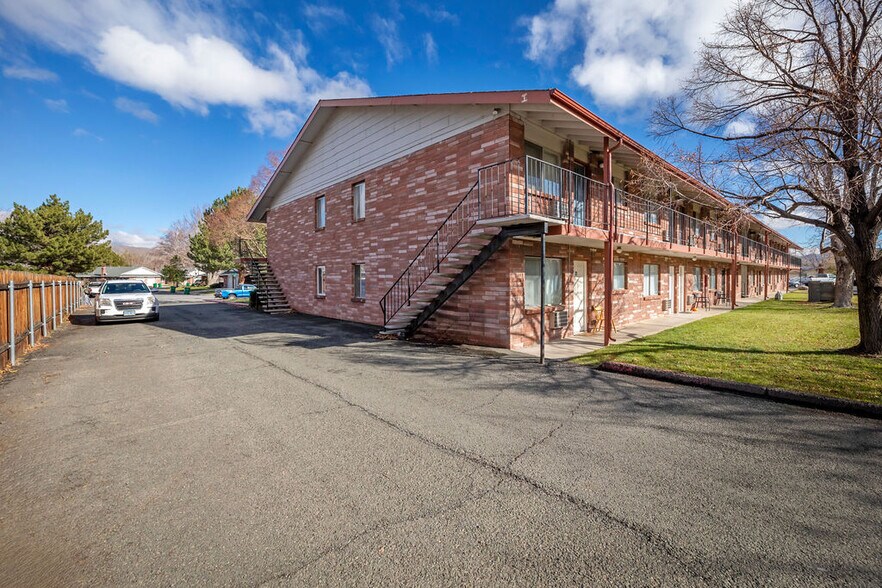 More Photos Of 3100 Imperial Way, Carson City Apartments For Sale