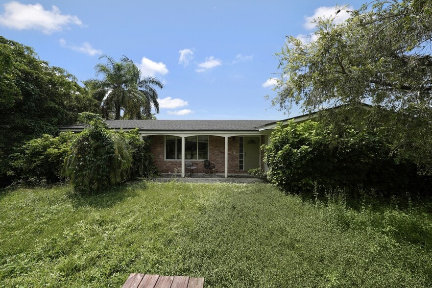 More Photos Of 23100 SW 192nd Ave, Miami Specialty For Sale