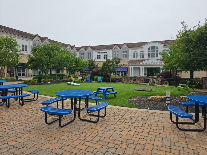 More Photos Of 354 Newnan Crossing Byp, Newnan Coworking Space