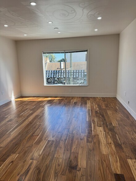 More Photos Of 112-118 W 25th Ave, San Mateo Storefront Retail Office For Lease