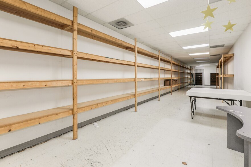 More Photos Of 1400-1410 NE 163rd St, North Miami Beach Freestanding For Lease