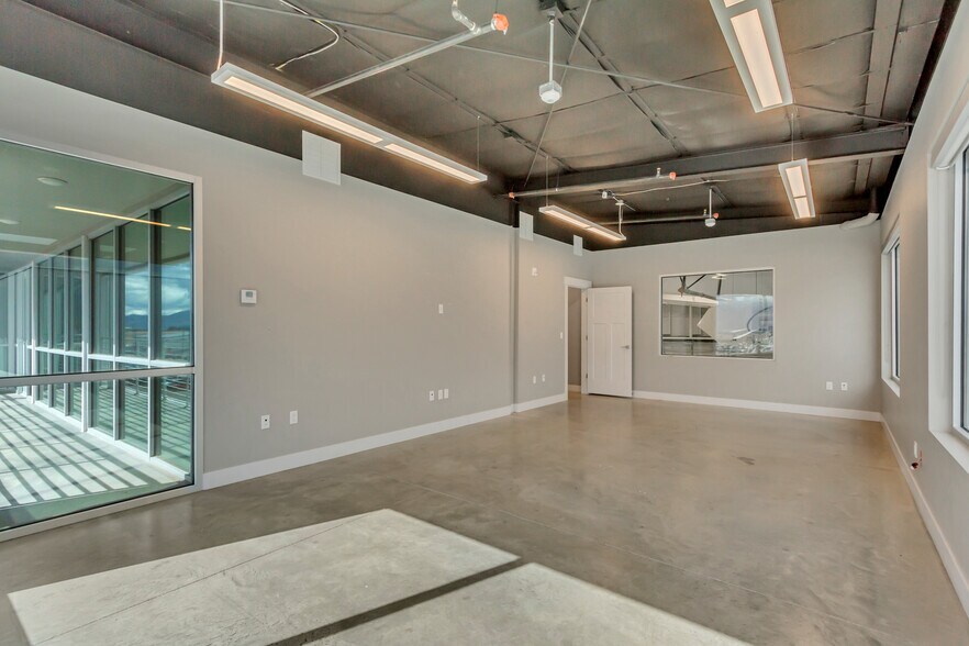 More Photos Of 3278 W 1150 S, Provo Office For Sale