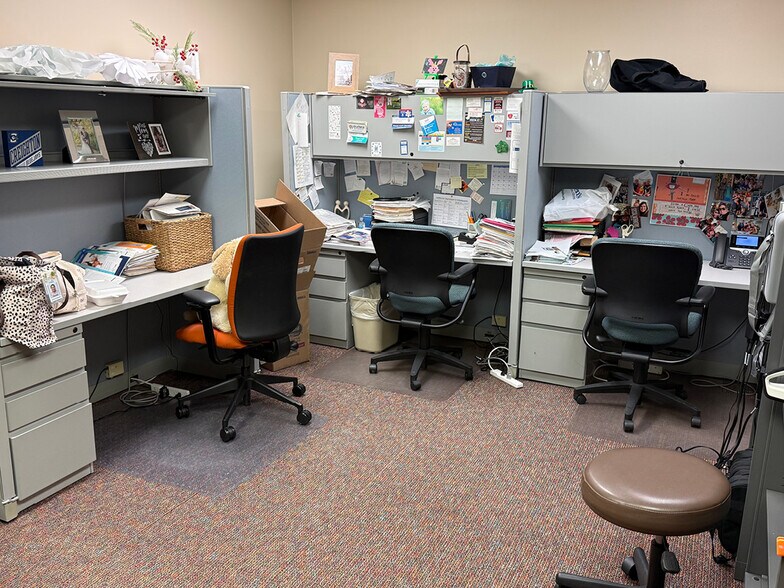 More Photos Of 16909 Q St, Omaha Medical For Sale