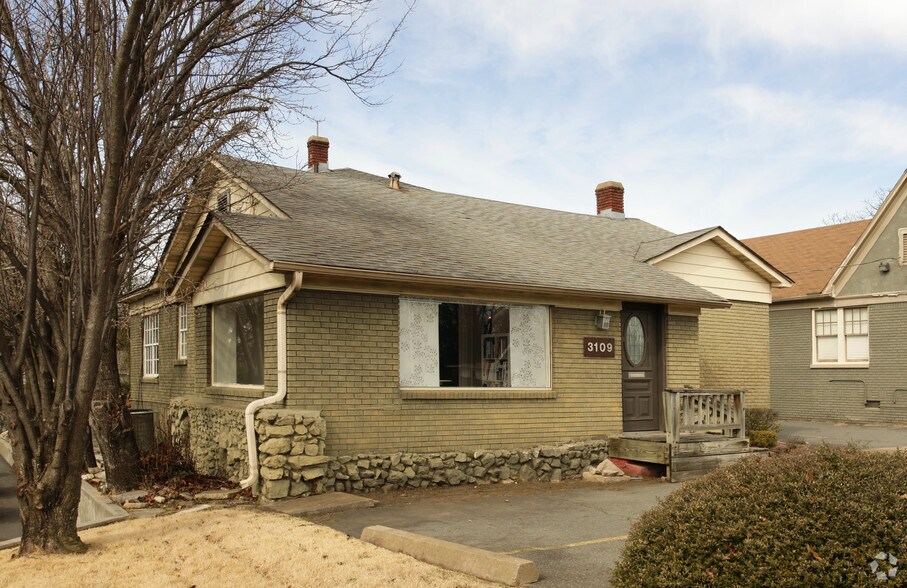 More Photos Of 3109 John F Kennedy Blvd, North Little Rock Office For Lease