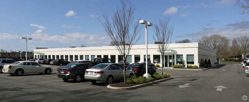 More Photos Of 80 Crossways Park Dr, Woodbury Office For Lease