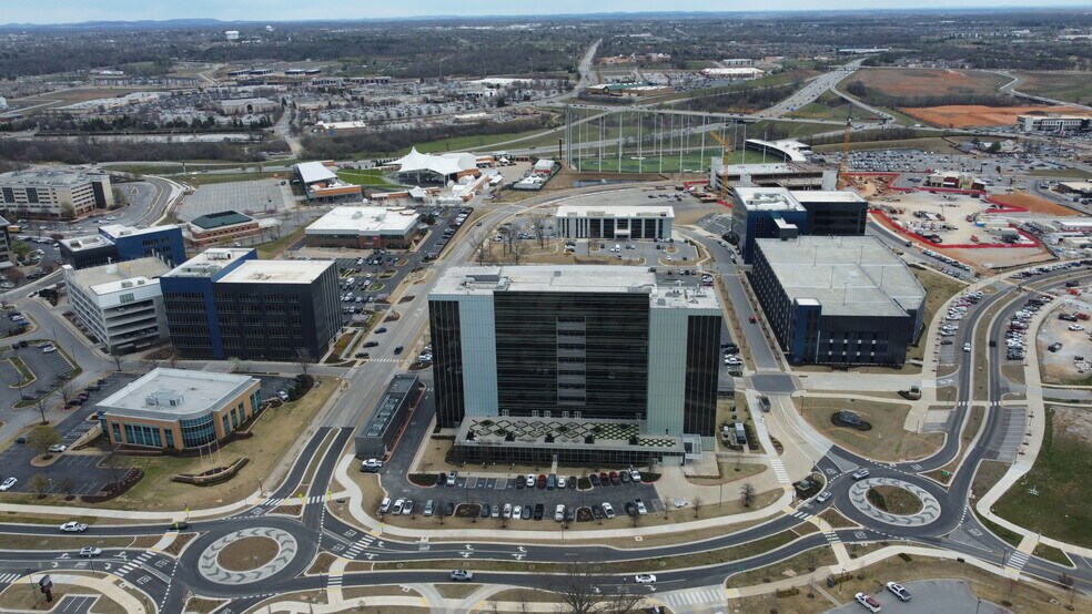 More Photos Of 3701 S Pinnacle Hills Pky, Rogers Bank For Lease