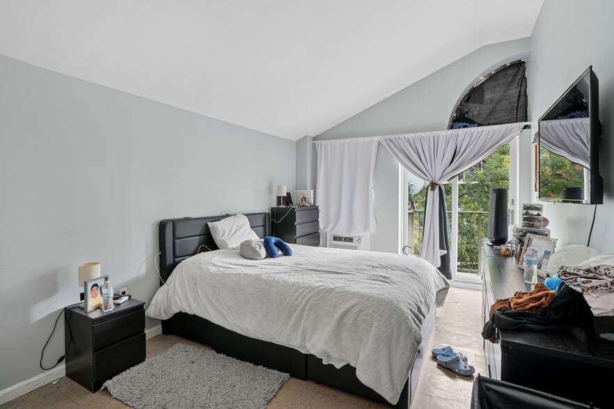 More Photos Of 3523 86th St, Jackson Heights Apartments For Sale