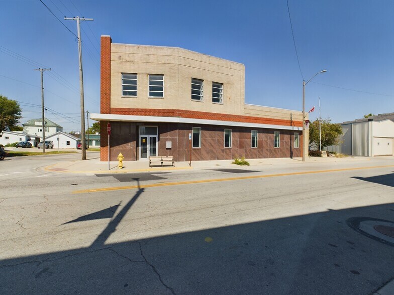 More Photos Of 101 E Elm St, Union City General Retail For Sale