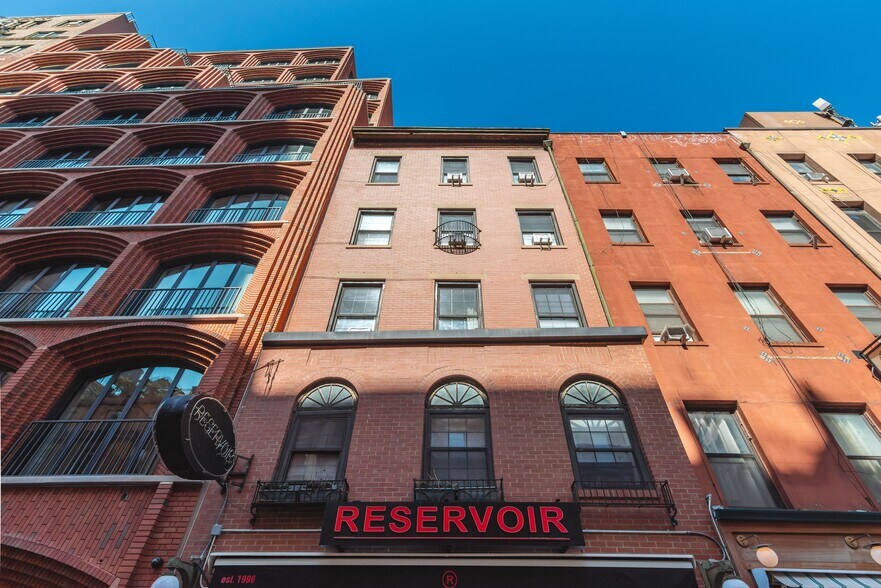 More Photos Of 70 University Pl, New York Apartments For Lease