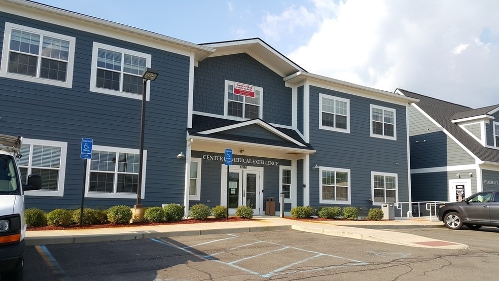 More Photos Of 12660 10 Mile Rd, South Lyon Medical For Lease