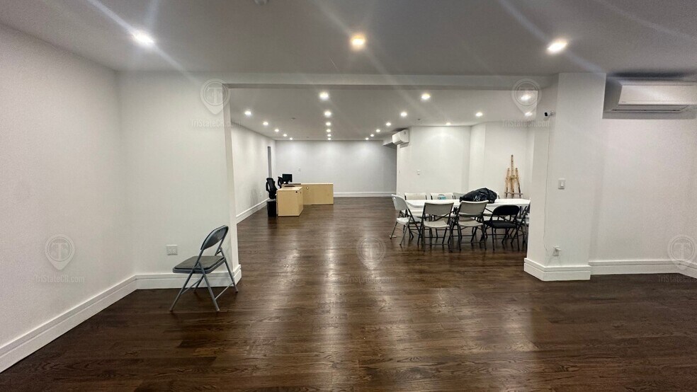 More Photos Of 94-01-94-03 101st Ave, Ozone Park Apartments For Lease