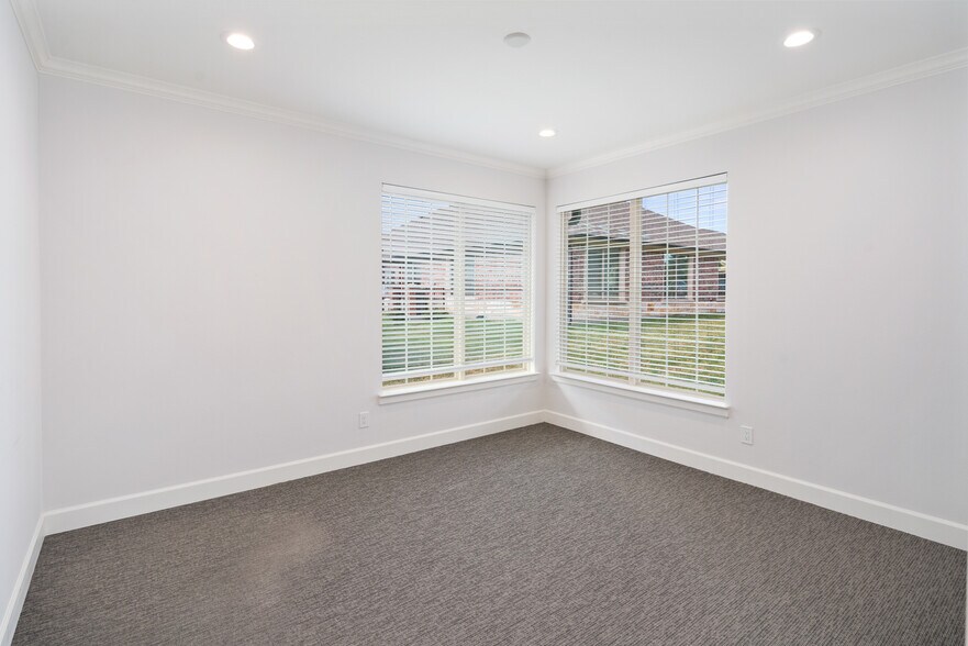 More Photos Of 8751 Collin McKinney Pky, McKinney Medical For Lease
