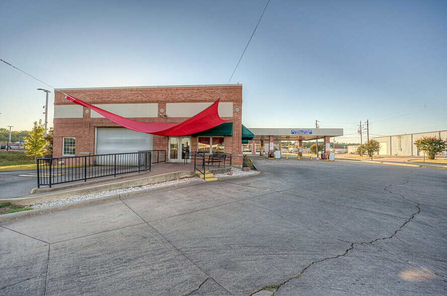 More Photos Of 1112 E Bert Kouns Industrial Loop, Shreveport Carwash For Sale