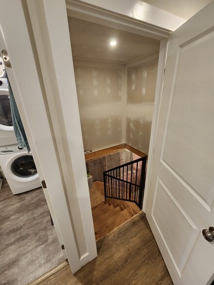 More Photos Of 32 David St, Spencerville Apartments For Sale