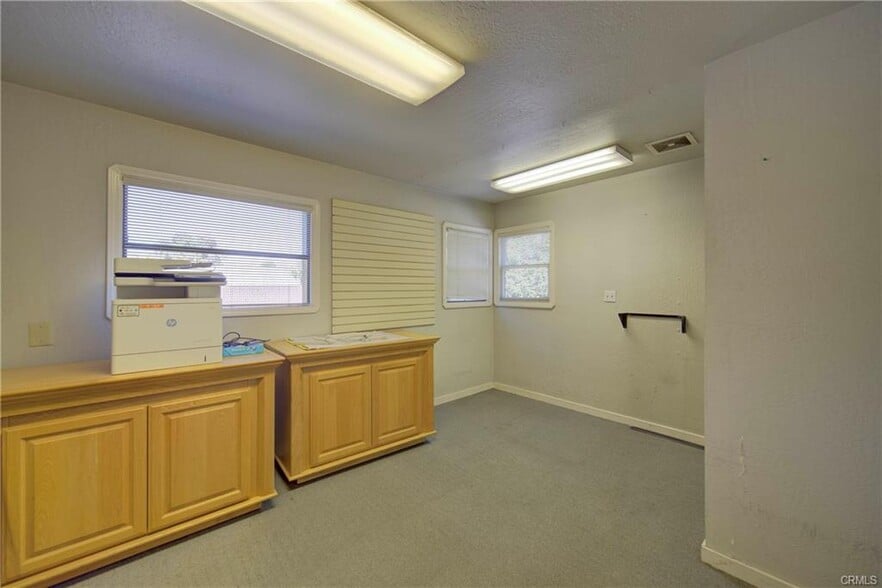 More Photos Of 1026 Sheridan Ave, Chico Office For Sale