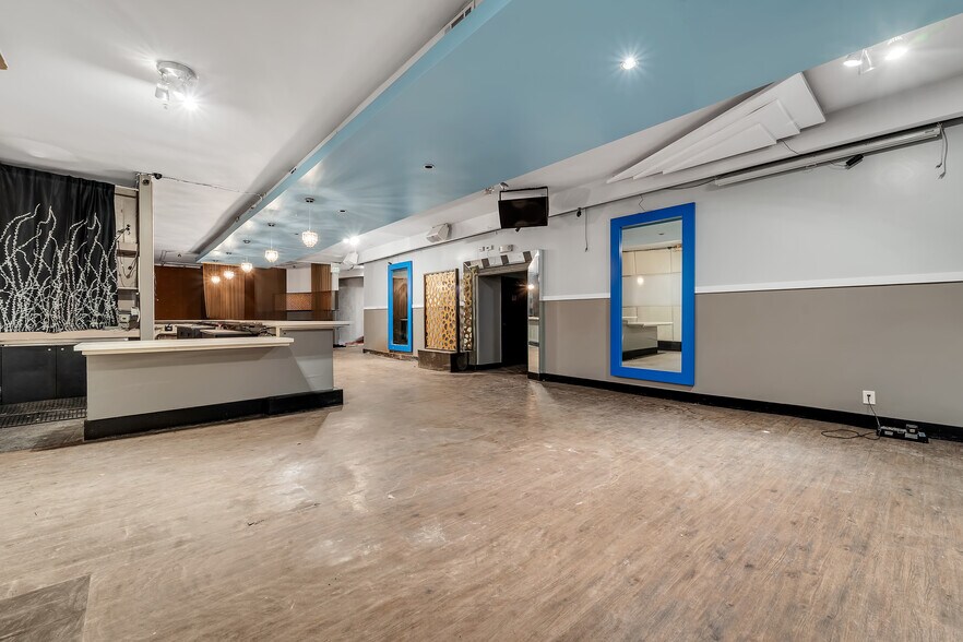 More Photos Of 438-440 Broadway, San Francisco Storefront Retail Residential For Sale