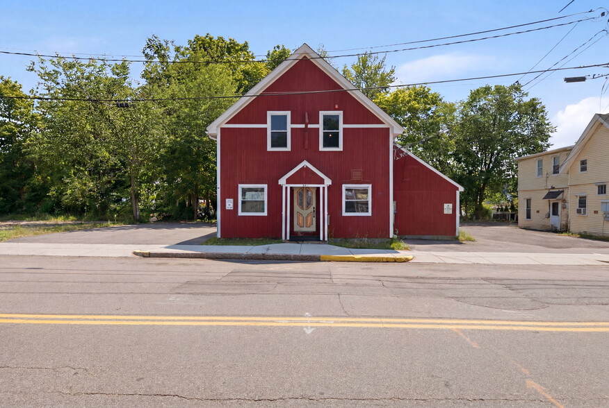 More Photos Of 335 N Washington St, North Attleboro Bar For Sale