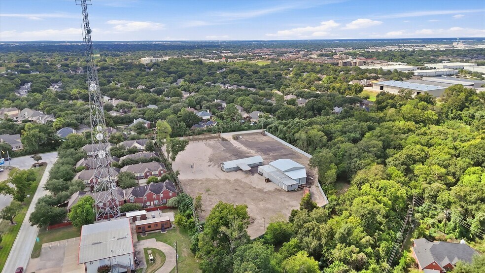 More Photos Of 8438 Windfern Rd, Houston Land For Lease